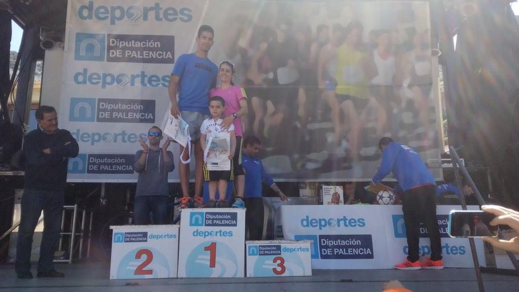 palencia_deport's tweet photo. Este domingo Palencia Legua a Legua, en Villada. Ya somos casi 1300. Inscríbete en http://t.co/m7HBBuaJUg http://t.co/xJWIyQqEsc