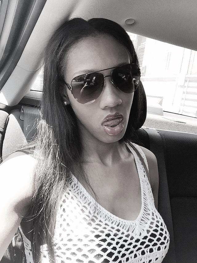 model_natasha1's tweet photo. She gets her way 😎 http://t.co/fUWt0rYBAs