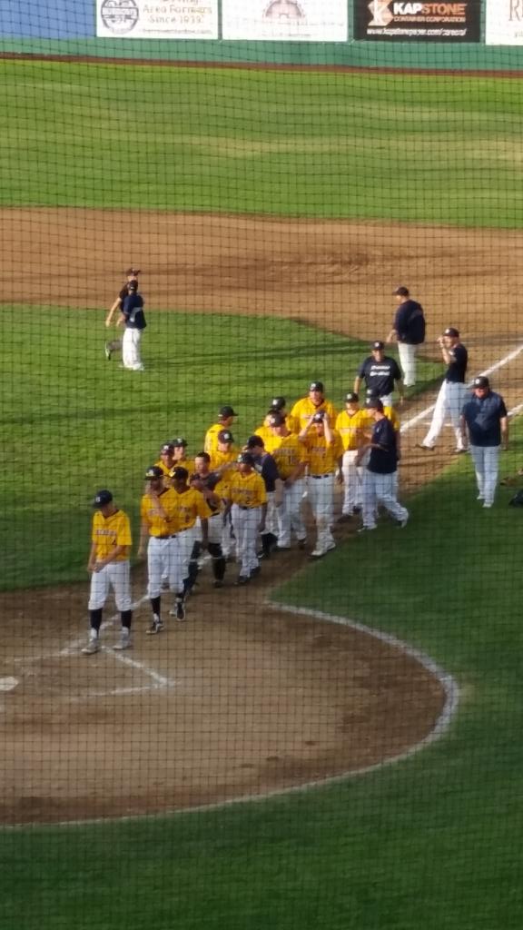 timber_37's tweet image. Blessed to be a part of a team like this Freshman year, 2 more games to win it all boys. #DecaturBaseball #Final4