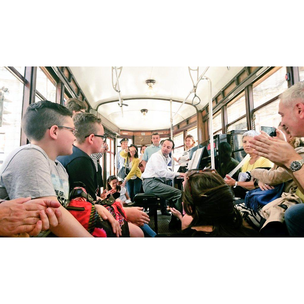 SaBe89's tweet photo. Pianotram! #pianomi2015 @PianoCityMilano http://t.co/L37rsg0Qew