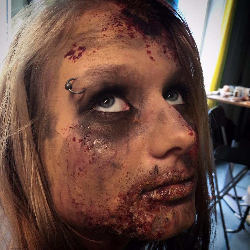 #facepaint #mua #sfx #fx #scar #blood #wound #halloween #hauntedhouse #zombierun