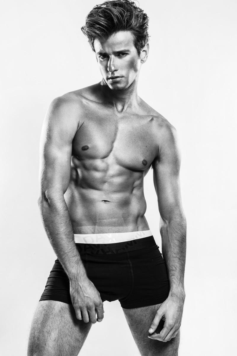 thefashionisto's tweet image. Mark + Muriel Get Dirty in H&amp;amp;M for Dapper Tapper buff.ly/1BlKbnM