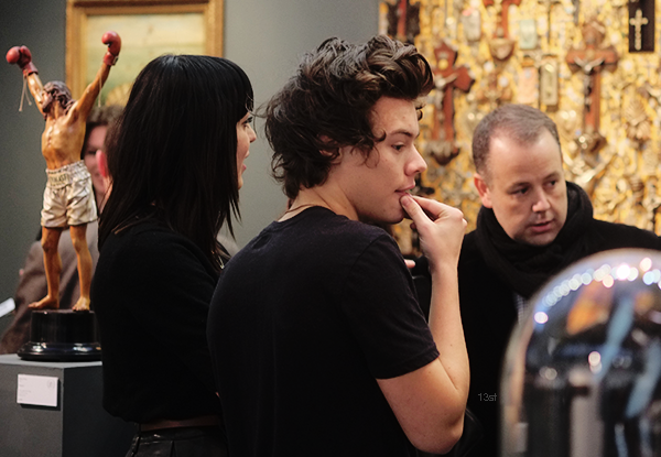 13styls's tweet photo. Harry Styles at the private viewing at ART13 in Olympia Grand Hall. http://t.co/o3G8d7EnIS