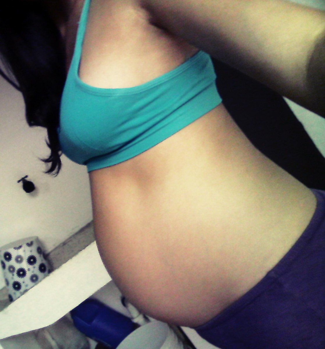 nikkimoreno13's tweet photo. YAA!! 6Mesecitos Mi princesaa<3 http://t.co/BveGHkKVo3