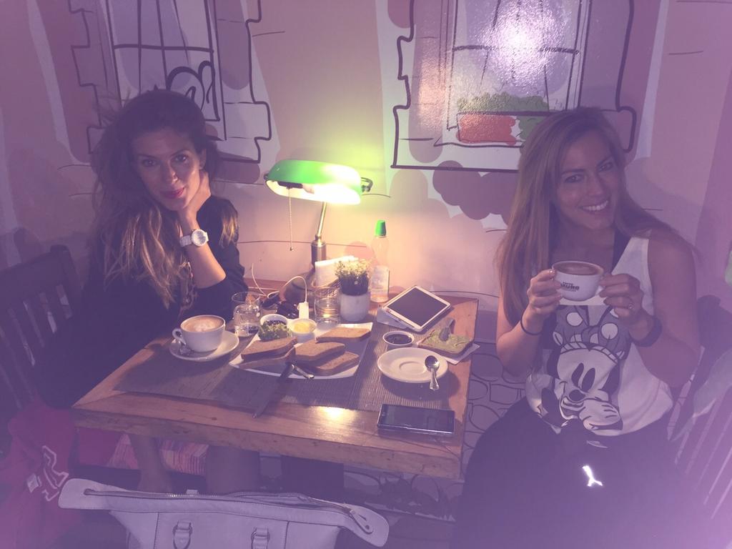 Melufigue's tweet photo. @EugenialemosOK voy a extrañar estos momentos. Gracias por confiar en mi y por esta linda amistad que formamos! TKM! http://t.co/GMeX8zIuij