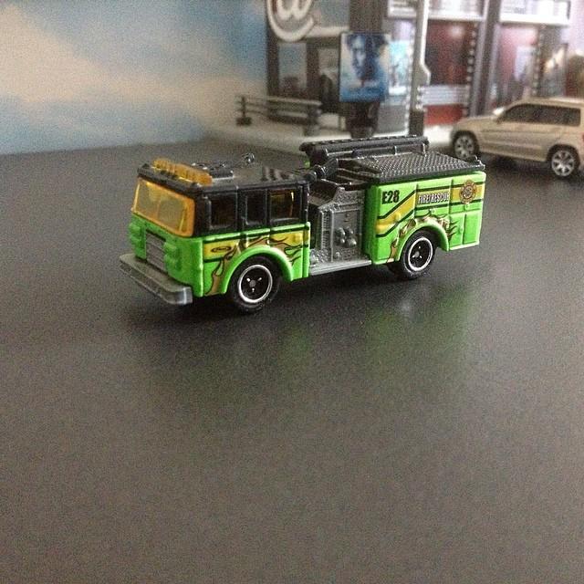 AFireStation's tweet image. Found this cool photo, not mine Pierce Dash Engine Matchbox #pierce #dash #piercedash #engine #fireengine #firetruc…