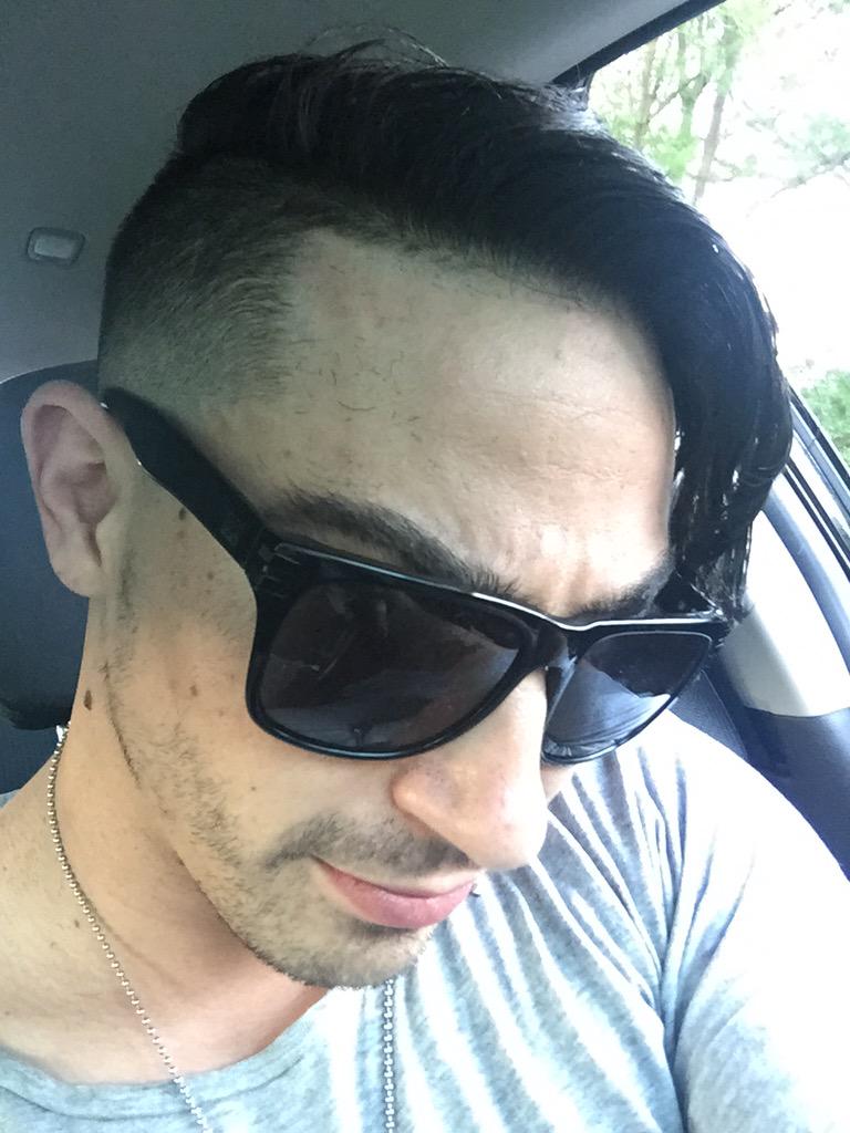 Hyde tweet media