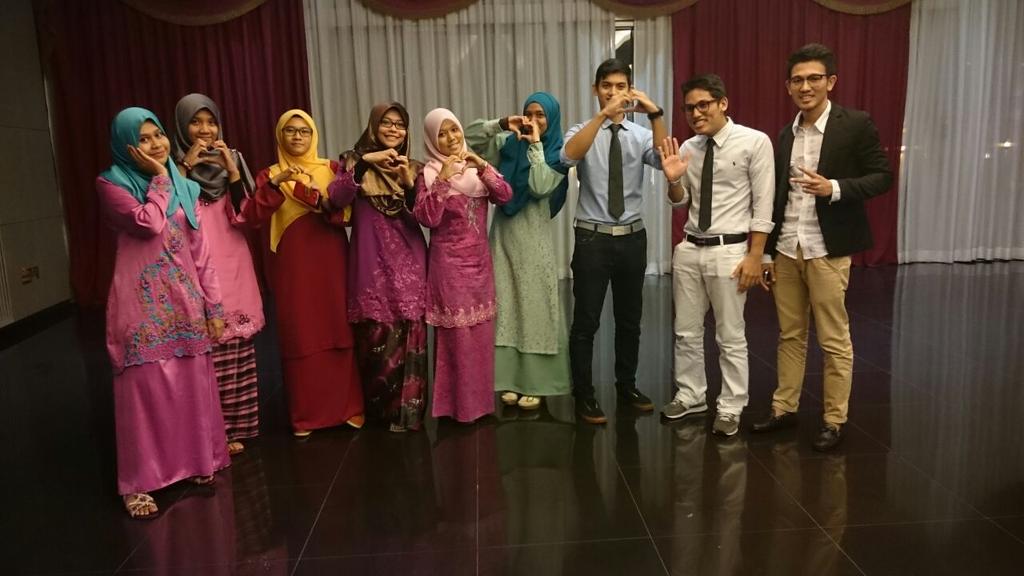 afifiey's tweet photo. Alhamdulillah for the chance given.
MAKA 2015.
#FKE
#EE210
#roadtonextMAKA" http://t.co/BwYuiMiS7C