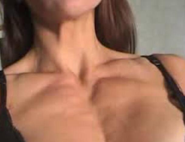 tinajofbb's tweet photo. Pec day tomorrow i think! http://t.co/lr2RZZJmwe