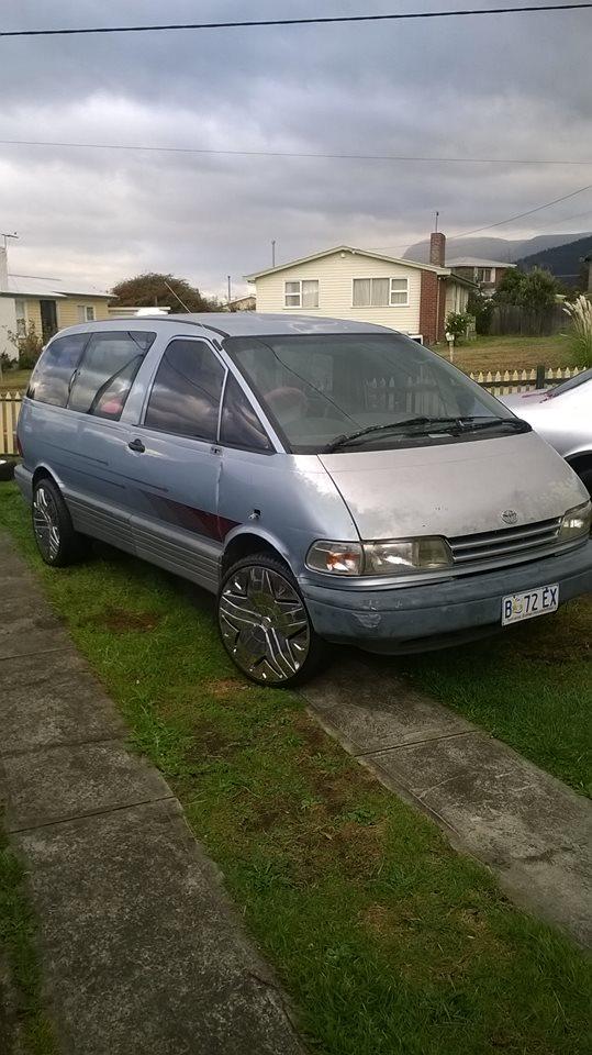 ShittyCarMods's tweet photo. http://t.co/AiH8QrD88D