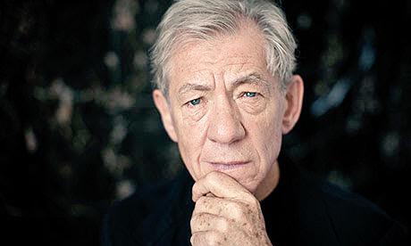    Happy birthday Ian McKellen! ¡Feliz cumpleaños Mr. ! 