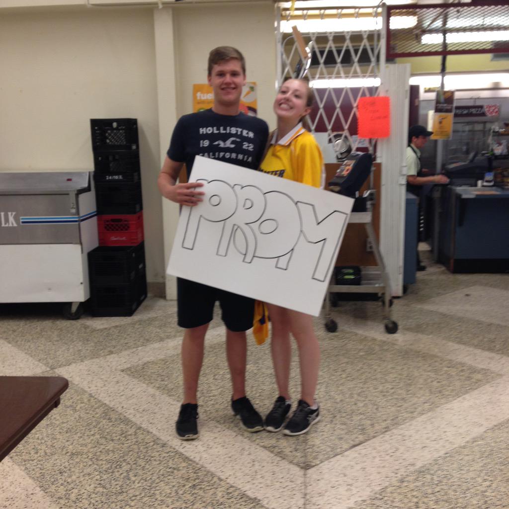 "Meet me at the place we first met" <a href="/MorganBurjaw/">Laremy</a> @bailleytosello