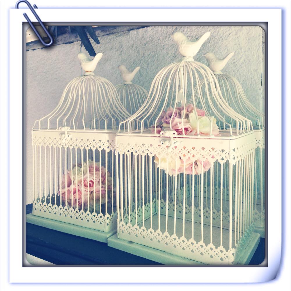 hellodaisychain's tweet image. #vintagehire #manchester #weddingplanner