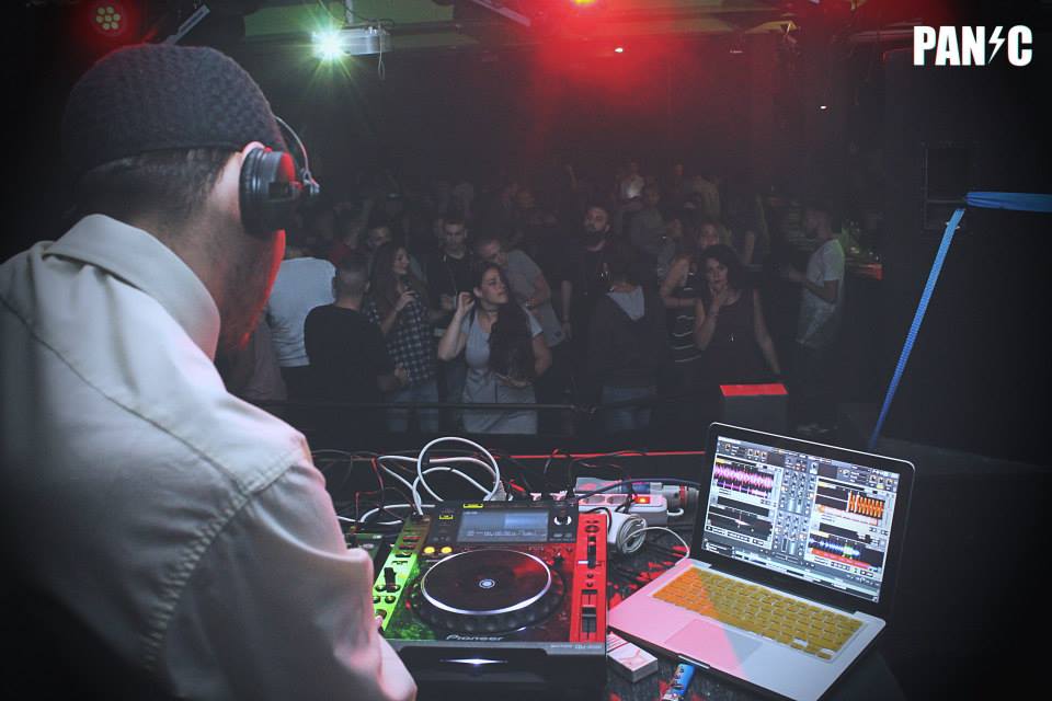 MINUXISX's tweet photo. Panic , Closing Winter Session . DuelBeat (Naples - Italy) http://t.co/KKbVh4s5fi