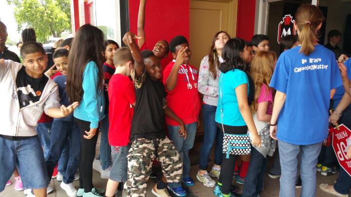 NIS205's tweet photo. We had a great time seeing #monkeykingdom @disney @navasotaint http://t.co/gX4EnmMOVn