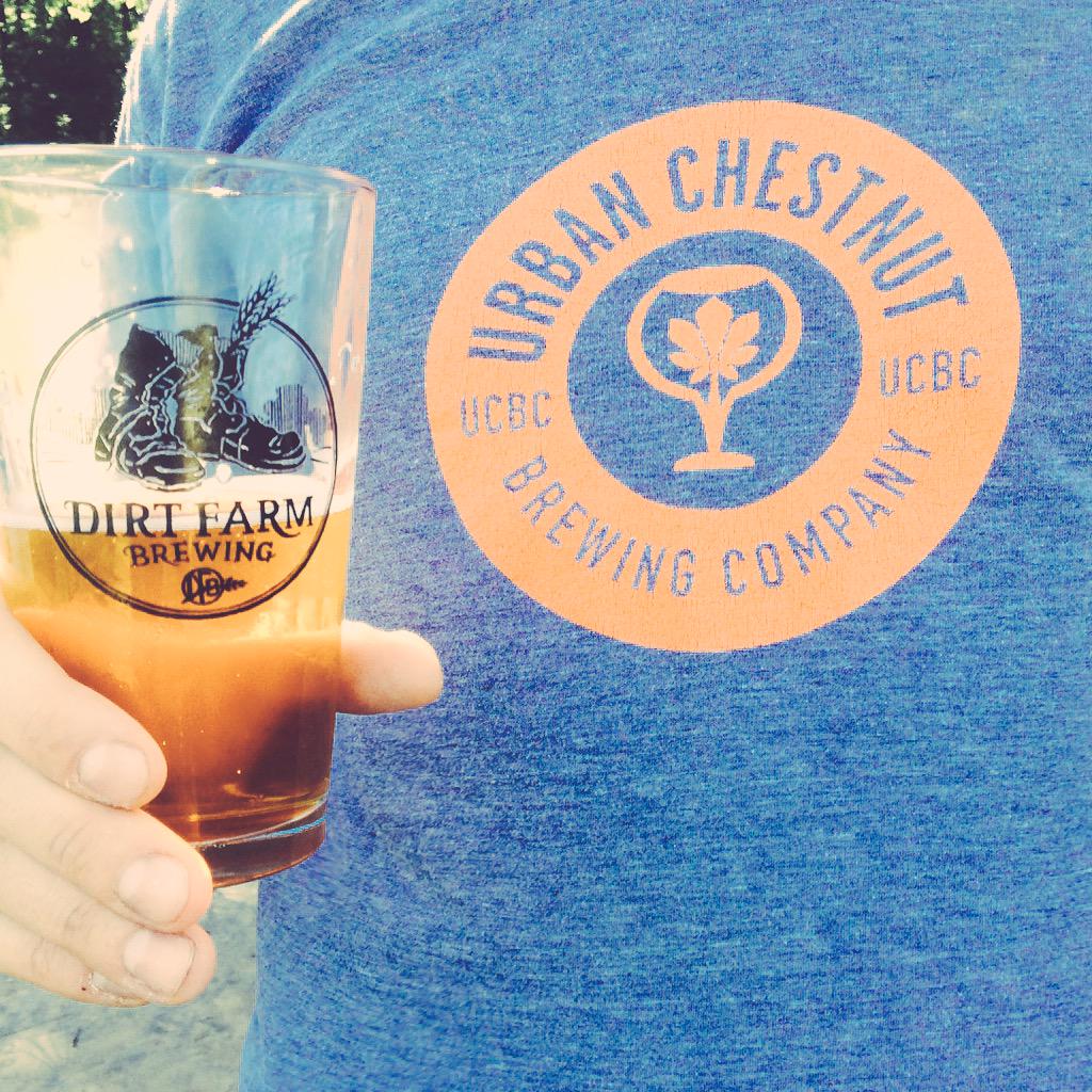 ZarToolan's tweet photo. St. Louis, meet Virginia. @urbanchestnut  @DirtFarmBrewing http://t.co/CvPxQWn2zn