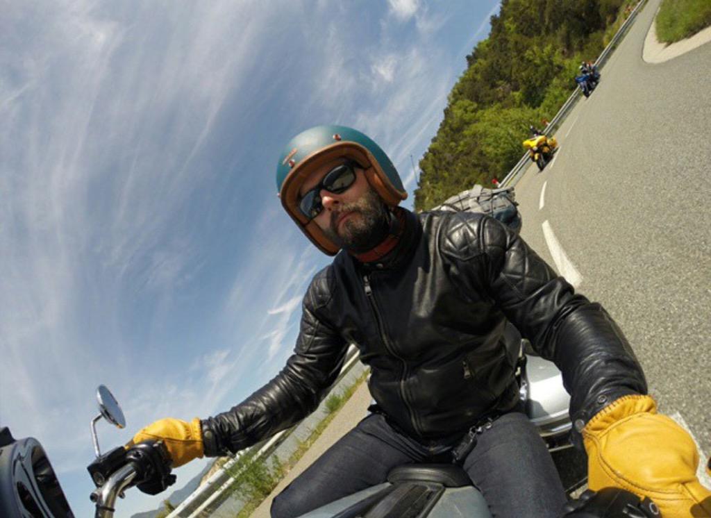 VivaLaRide's tweet photo. #TagYourStyle @Hedonworkshop @HDMEXICO @HarleyBMC #HedonWorkshop #NewClassic http://t.co/fu3E7bUQmE