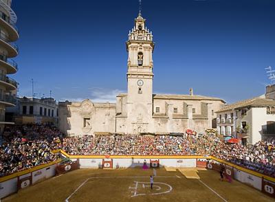 cultorocom's tweet photo. ALGEMESÍ Seis novilladas picadas y dos sin caballos para la feria http://t.co/iSGBbvRTNV http://t.co/47XbZj4tgq