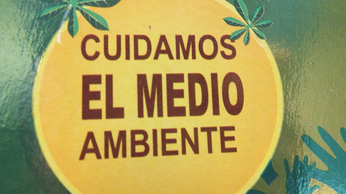 plastianglos's tweet photo. @plastianglos trabajando con un sistema de gestión Ambiental http://t.co/ZcTpJNj48r