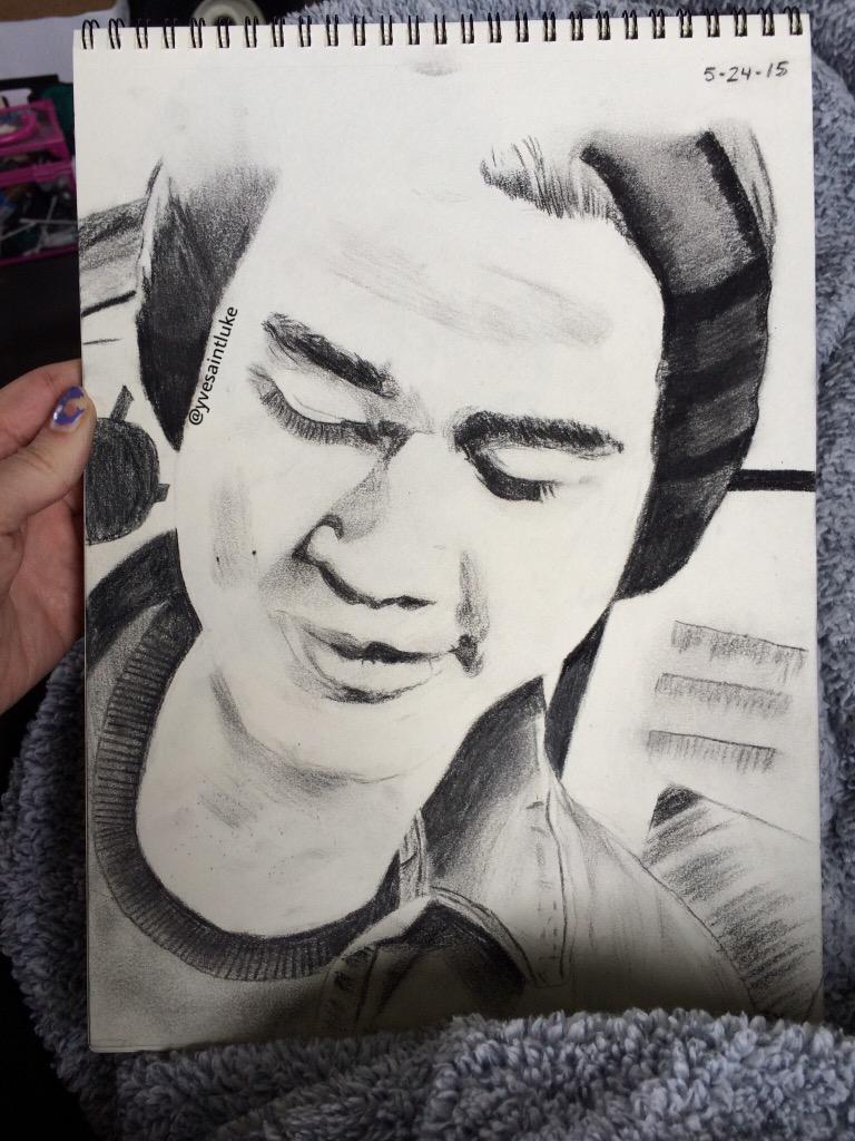 yvesaintluke's tweet image. I drew @Calum5SOS and @Luke5SOS and it would be amazing if they could see my drawings💕💛 #5sosfanart #5SOSFAM @5sos