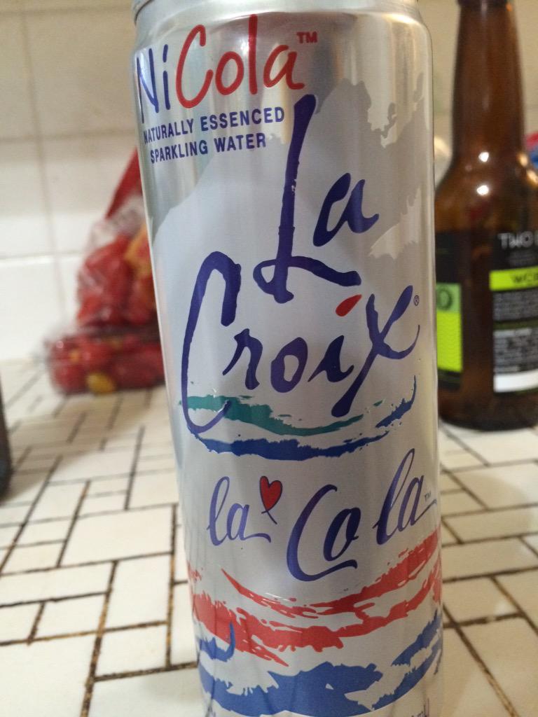 LynnMintel's tweet photo. It's sparkling water that is cola flavored. Tastes like full calorie European Coke, but no sweeteners. Category blur! http://t.co/hEZxIYdu0J