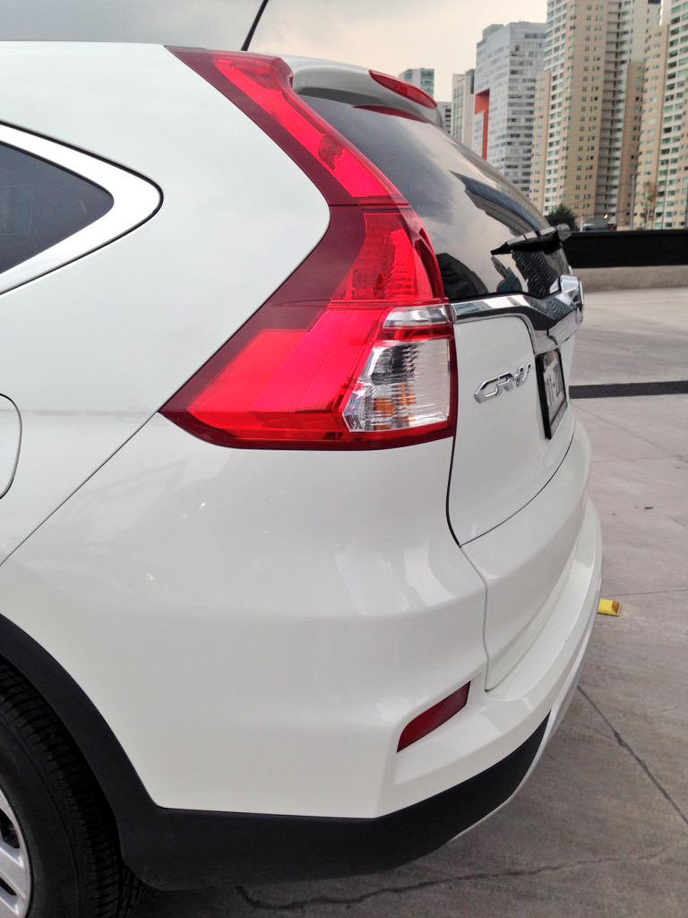 AutomaniaMexico's tweet photo. #AutomaniaTest Honda CR-V 185 hp de confort, seguridad y buenas prestaciones. #HaveAGoodRide http://t.co/rm7IBTC5U5