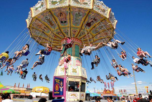 ChrisDca's tweet photo. CONTEST: Win Passes to the 2015 @RedRiverEx http://t.co/65V24pLU34 http://t.co/aBOv0QSj6E