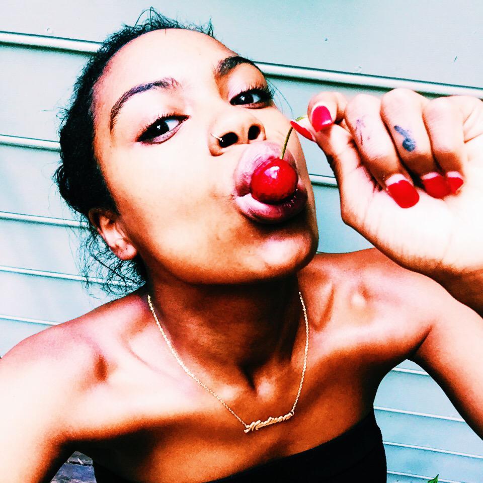 nicolemilfie's tweet photo. ๐ cherry bomb ๐ http://t.co/n8lvLaQuFt