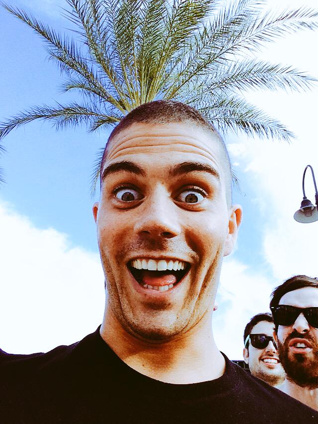 MaxGeorge's tweet photo. RT for #MaxMonday ? http://t.co/92sioN8gjQ