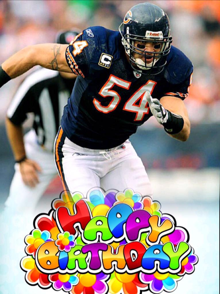 Happy Birthday to Brian Urlacher! Eight pro bowls, five all-pro teams and multiple records! 