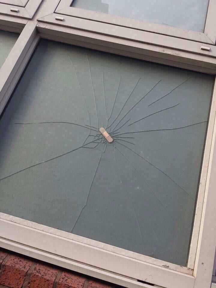 christiand's tweet photo. Here's a visual representation of the word "sorry" http://t.co/ZnUP5ll3ak