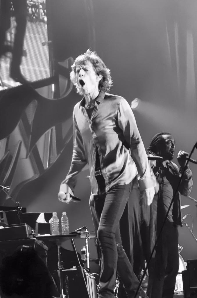 chucksaftler's tweet photo. @RollingStones #StonesSD #StickyStones These guys still bring it...Great night in SD!!!  Thanks to the band. http://t.co/Ys9lV7sgaZ