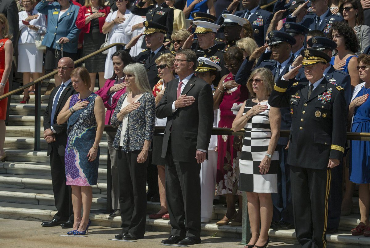 DeptofWar's tweet photo. #SecDef delivered remarks today during a #MemorialDay Ceremony at @ArlingtonNatl Cemetery Amphitheater. #HonorThem http://t.co/zXOOqbWMka