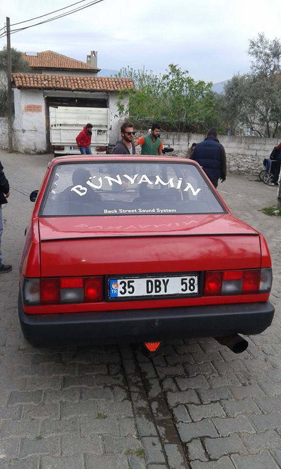Lz106's tweet photo. setimize ziyret te gelmişler http://t.co/4yBl98XzvU