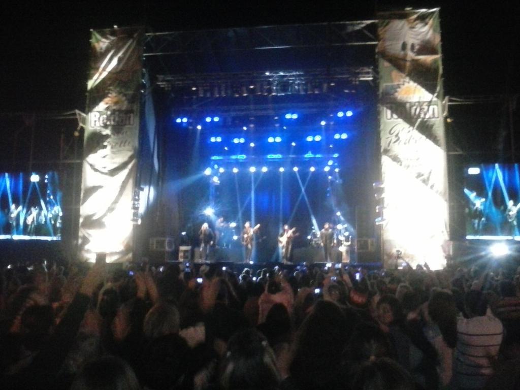 TangoMale's tweet photo. @LosNocherosOfic un show genial!  Anoche en Roldán Santa Fe. http://t.co/UBoskePKOJ