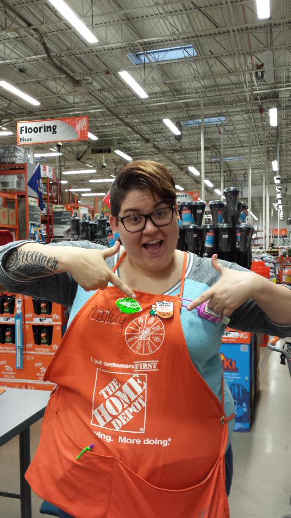 Ajwimpy's tweet photo. Mallory D31 awarded her 1st Homer by D23-DS when a Customer bragged on how good her Csr Service was. AWESOME JOB!! http://t.co/LGnm3tDn5U