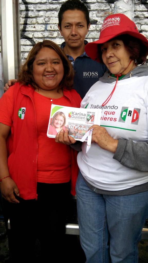 KaryGuillenC's tweet photo. La verdadera militancia esta lista para este 7 de junio #Atrévete #TlalpanSiPuedeCambiar http://t.co/SaWYobCQ0C