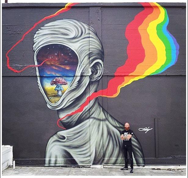 underpmx's tweet photo. #Intervención de #Ernestdoty en Oakland California. #underpmx #streetart #mural #graffiti #urbanart http://t.co/KYeJmOIT8t