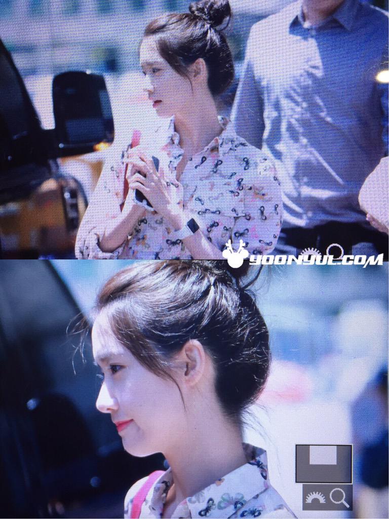 [PIC][26-05-2015]YoonA trở về Hàn Quốc vào trưa nay CF54sO2VIAALBqh