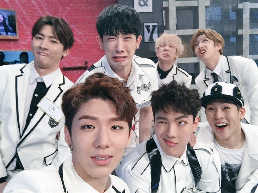 novialfedrick's tweet photo. ♥"@arirang_ASC: LOOOOL &amp; the winner of #ASCsGotTalent is KIHYUN!!! #PenaltyASC #SelcaASC #MonstaX_ASC http://t.co/bCdwf8zDNI"