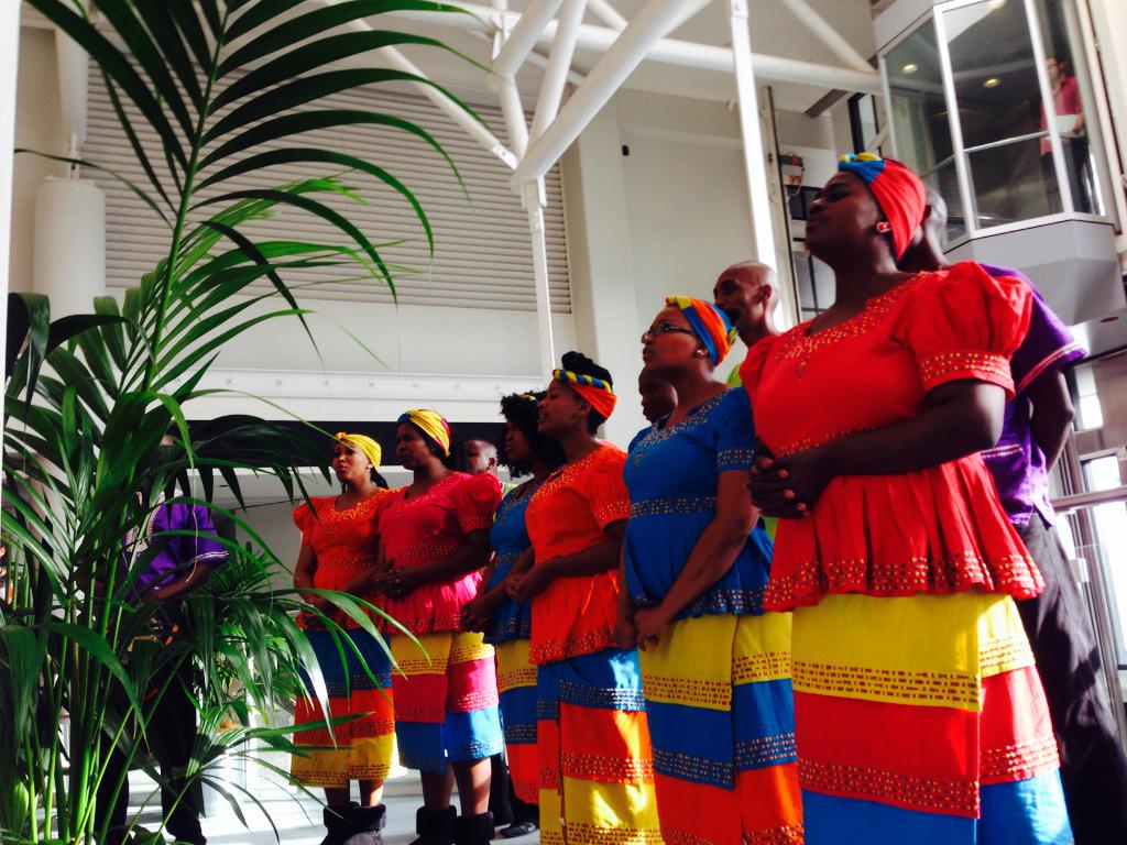 paligaru's tweet photo. The glorious sounds and insights of Soweto's Memeza Choir on @RadioNational @radioaustralia now!!!! @RNBooksAndArts http://t.co/YxV082ERcj