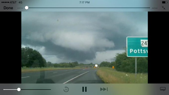 View image on Twitter