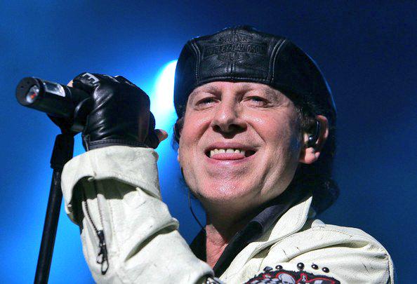 May 25, HAPPY BIRTHDAY to Mr. Klaus Meine!!! 