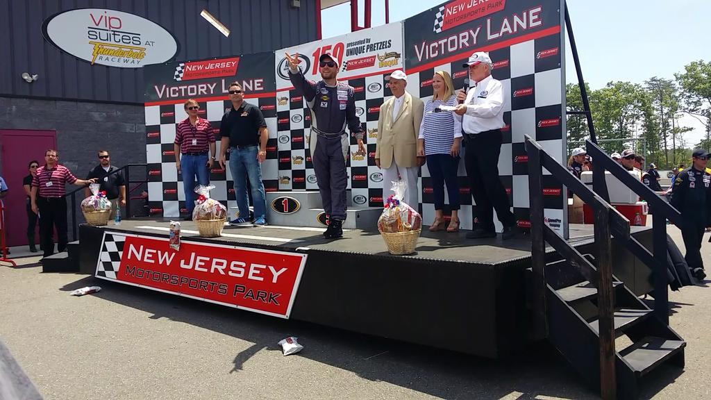 S_EdwardsRacing's tweet photo. Having a little fun during driver intros at yesterday's ARCA 150 presented by Unique Pretzels. @ARCA_Racing #NJMSP http://t.co/qEWhtTkCKb