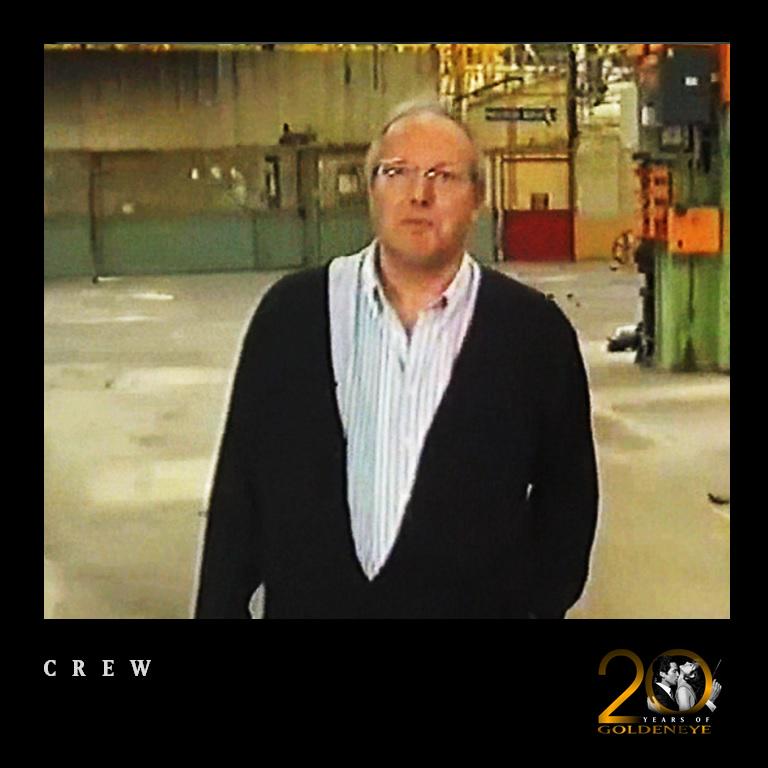 gedossier007's tweet photo. Production Designer Peter Lamont walks through the Leavesden Studios #GOLDENEYE #GEcrew #goldeneye20 http://t.co/PAVzDfB1mY