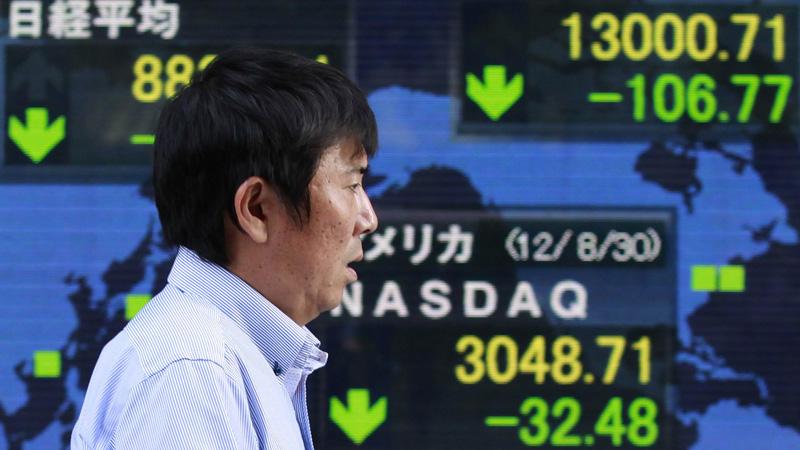 VIVAcoid's tweet photo. Dolar Naik, Saham Asia Merosot http://t.co/XP2zXzLTxF http://t.co/46yChpIFU8