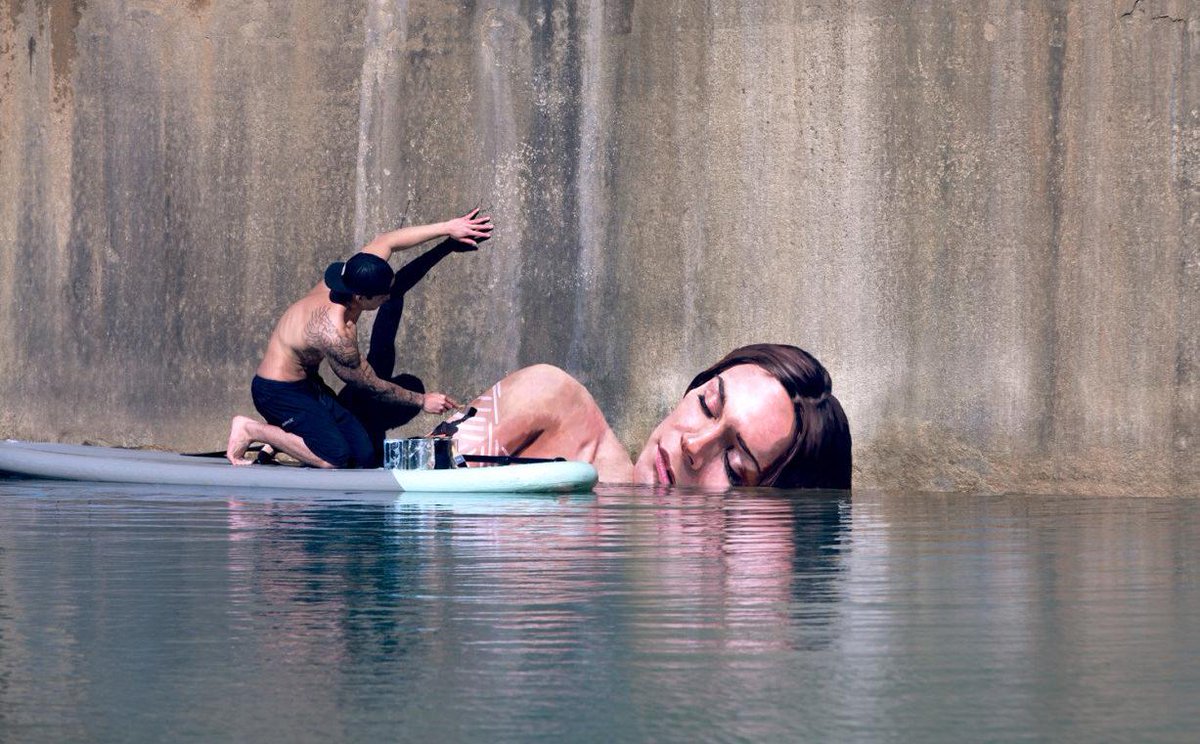 Check out these Beautiful Seaside Murals by Hula rojaksite.com/beautiful-seas… #Art #Painting #Hawaii