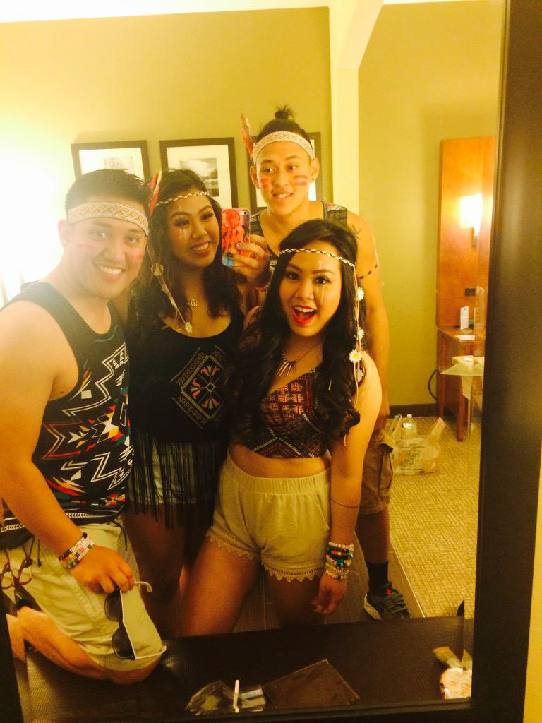 ClydeGalan's tweet photo. Thanks for an amazing EDC! 😁 #fourlyfe #edcny #raveology #nativeamericans #day1 #metlifestadium http://t.co/cGWqPFPxFk