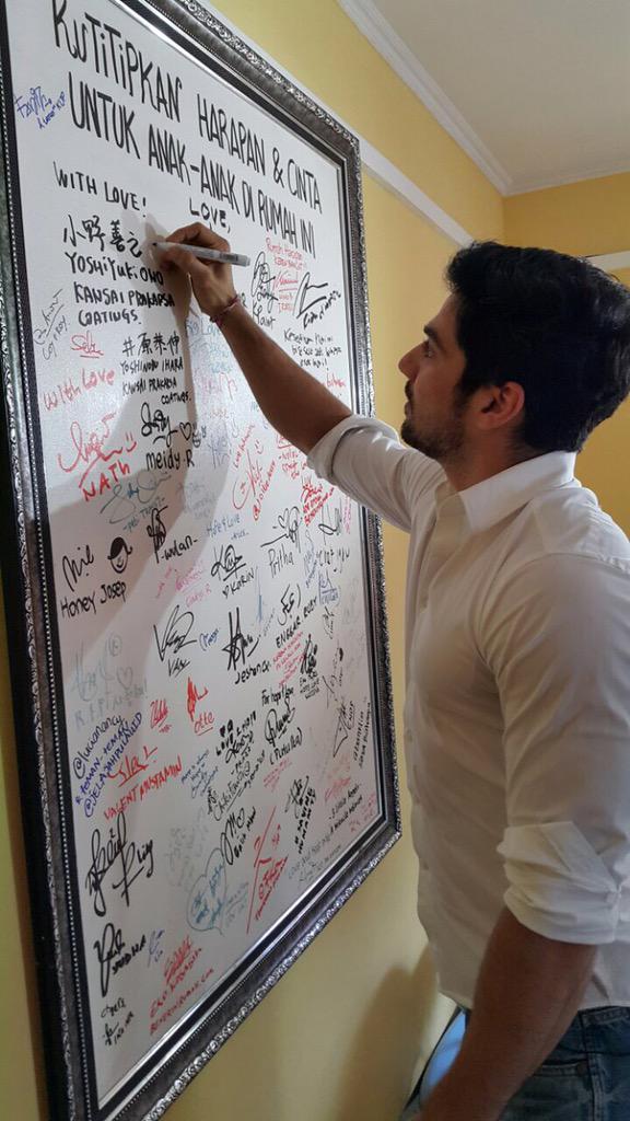 ellen_erista's tweet photo. "@lavanyabhardwa1: i cant forget u my entire life.m really really sorry once again http://t.co/NTABO6HML5" #RIPucu