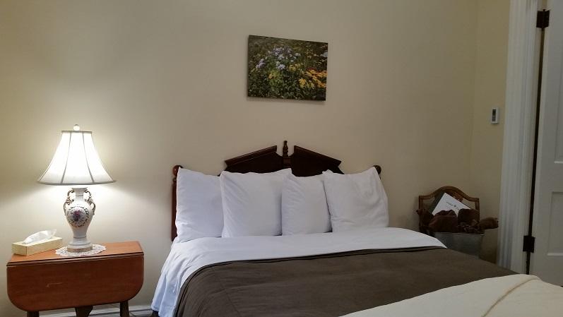 hotelouray's tweet photo. Room #2 - COMPLETE! http://t.co/yUotNGPwDX